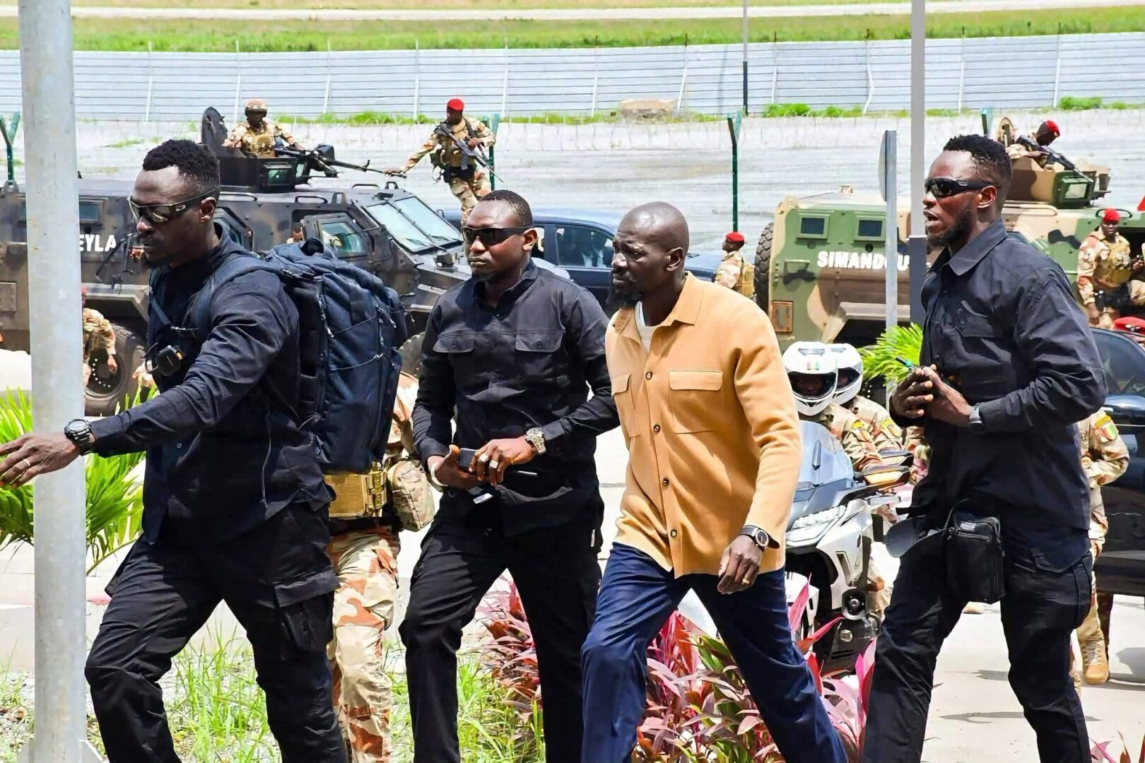 Guinée : 173 militaires radiés de l’armée pour désertion par le président Mamadi Doumbouya