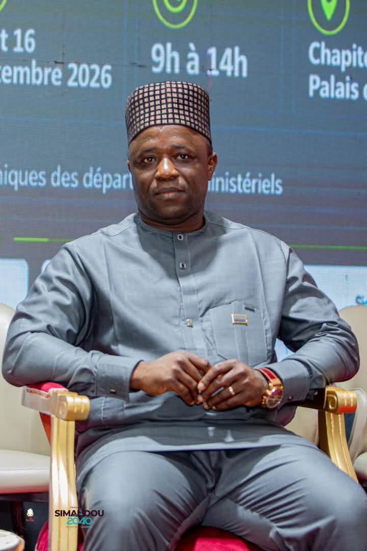Fonction publique : interdiction de délivrer des attestations aux agents absents (communiqué)