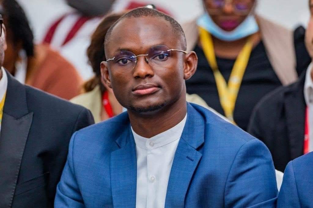 Mamadi Doumbouya : un gestionnaire de qualité au service du football .