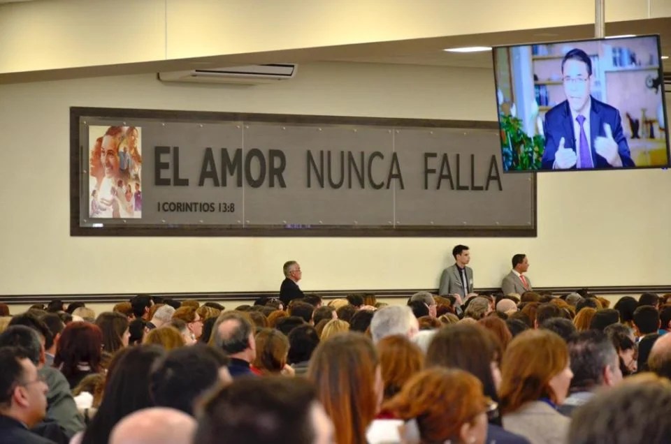 Continúa en Córdoba las asambleas mundiales de los testigos de Jehová para 2019: “El amor nunca falla”