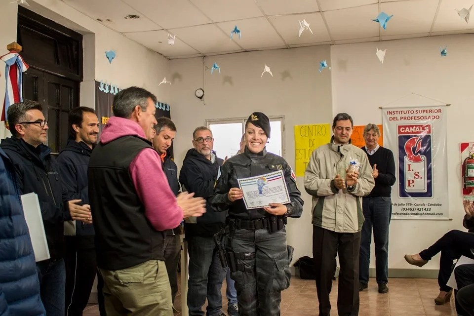 Representante de la FPA se egresó del curso torrista antenista dictado en Canals.