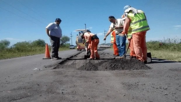 Vialidad provincial confirma plan de bacheo en Ruta provincial N° 3 sur.