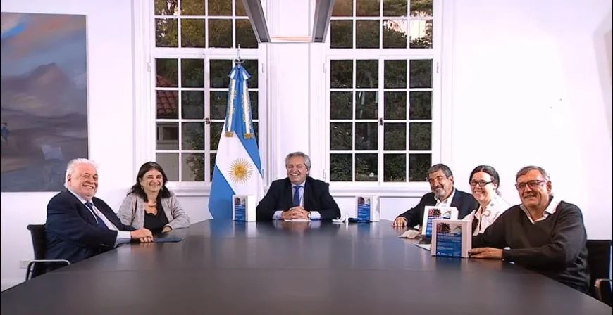 El Presidente presentó un test de diagnóstico rápido de coronavirus desarrollado en Argentina
