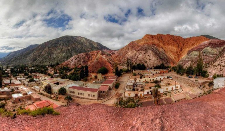 Tras nuevos casos de coronavirus, la Quebrada de Humahuaca cerró el ingreso a no residentes