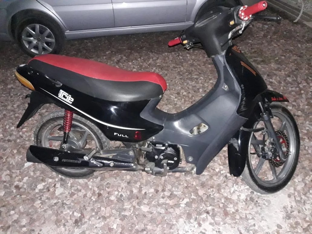 Canals: Secuestran motocicleta conducida por menor de edad