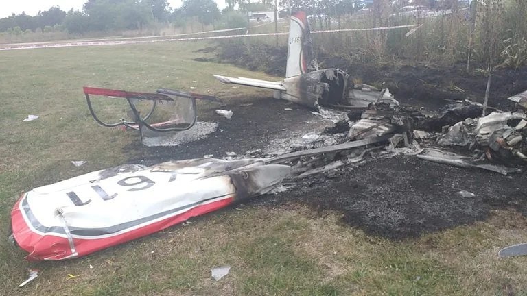 Cayó una avioneta en General Rodríguez: dos muertos