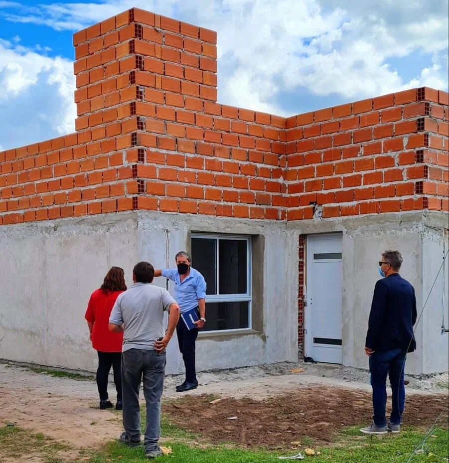 Canals: la intendente de Alejandro Roca visitó la localidad.