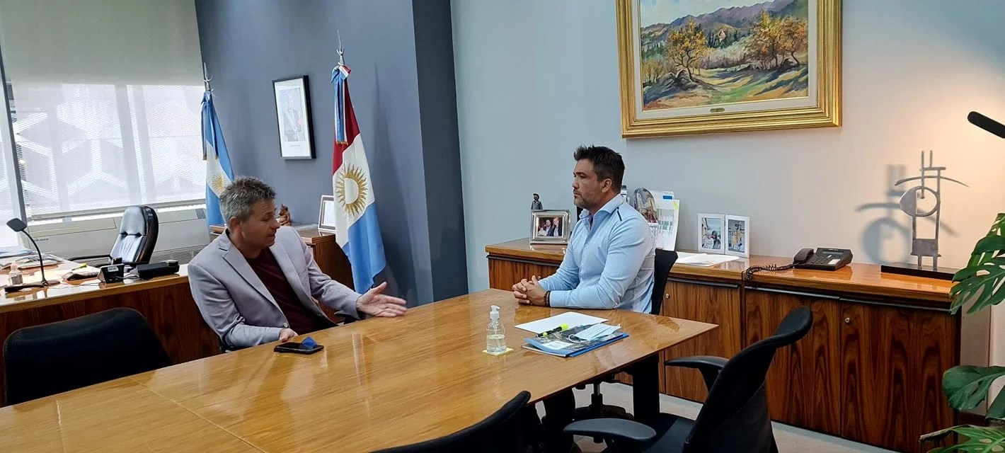 Edgar Bruno se reunión con el ministro de gobierno provincial