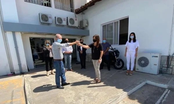 Entregaron las llaves del nuevo edificio para la escuela secundaria de Rosales