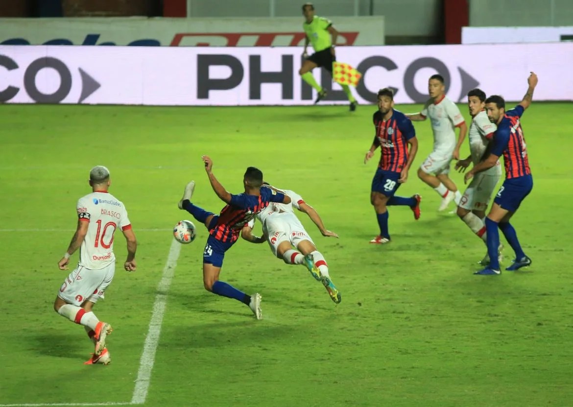 Merolla valoró el empate de Huracán en el clásico contra San Lorenzo