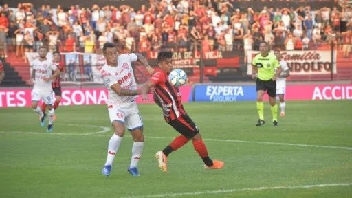 Unión busca confirmar su crecimiento ante las urgencias de Patronato de Paraná