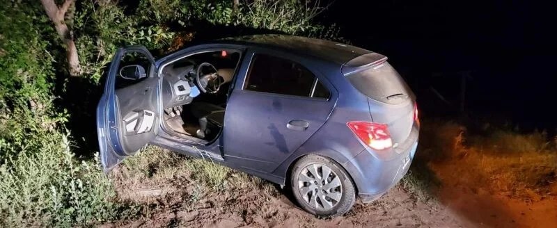 Italó: circulaban a gran velocidad y chocaron en camino vecinal