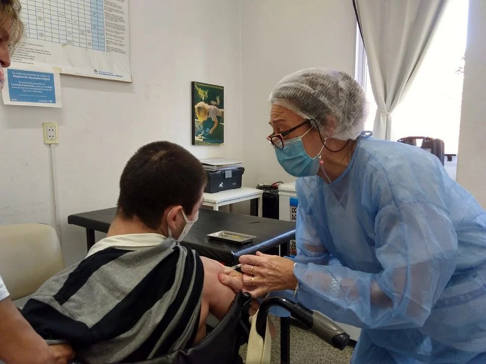 Alejandro Roca: Continúa la campaña de vacunación y Situación Epidemiológica.