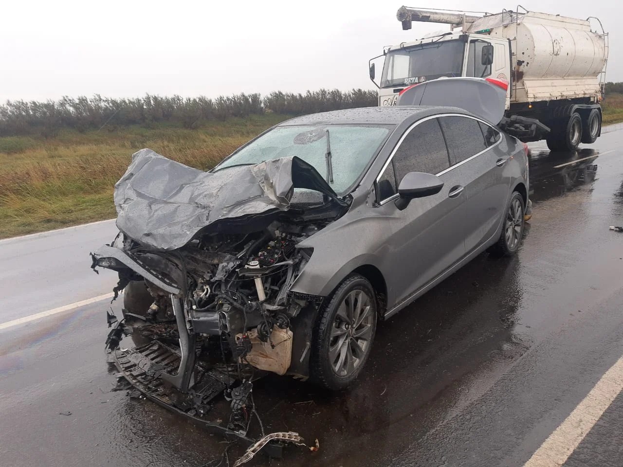 Accidente en Viamonte: dos mujeres se encuentran hospitalizadas.