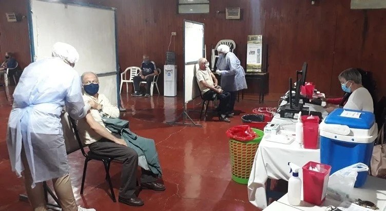Ucacha: ya se vacunaron a 900 personas.