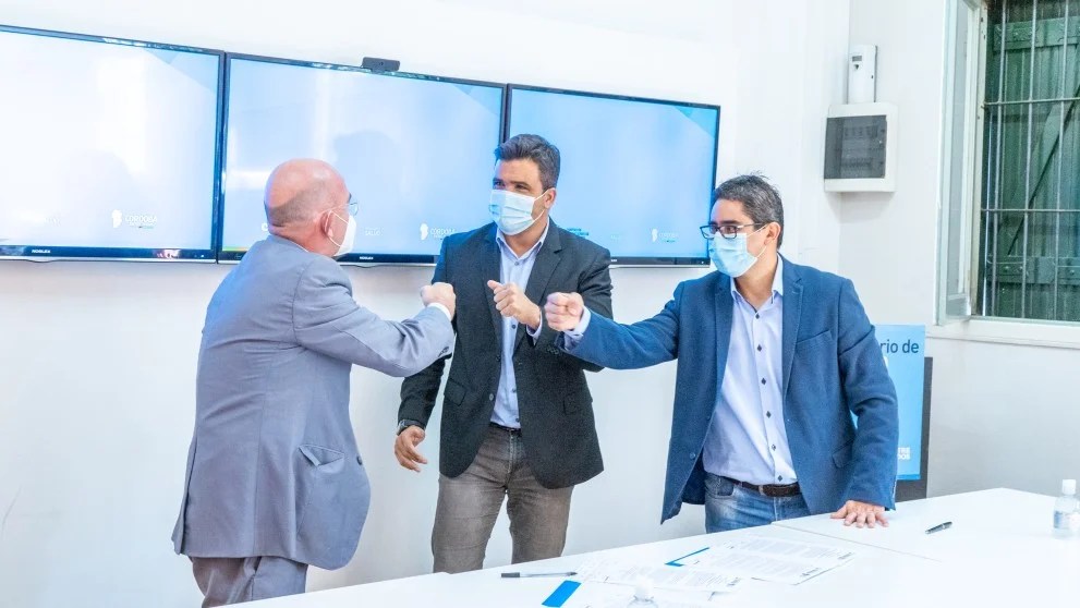 La Provincia fortalece el sistema sanitario en hospitales municipales.