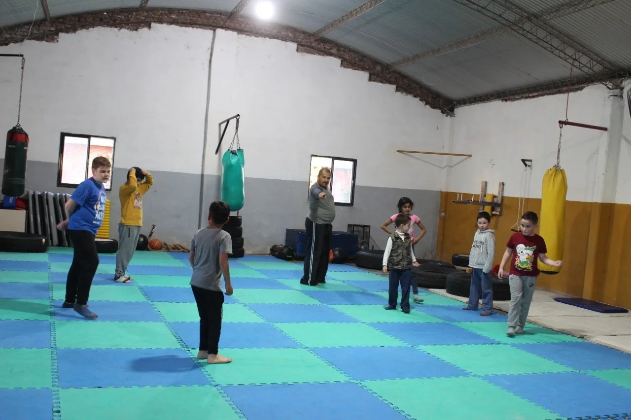 Retoman la práctica de actividades en el Gimnasio Municipal.