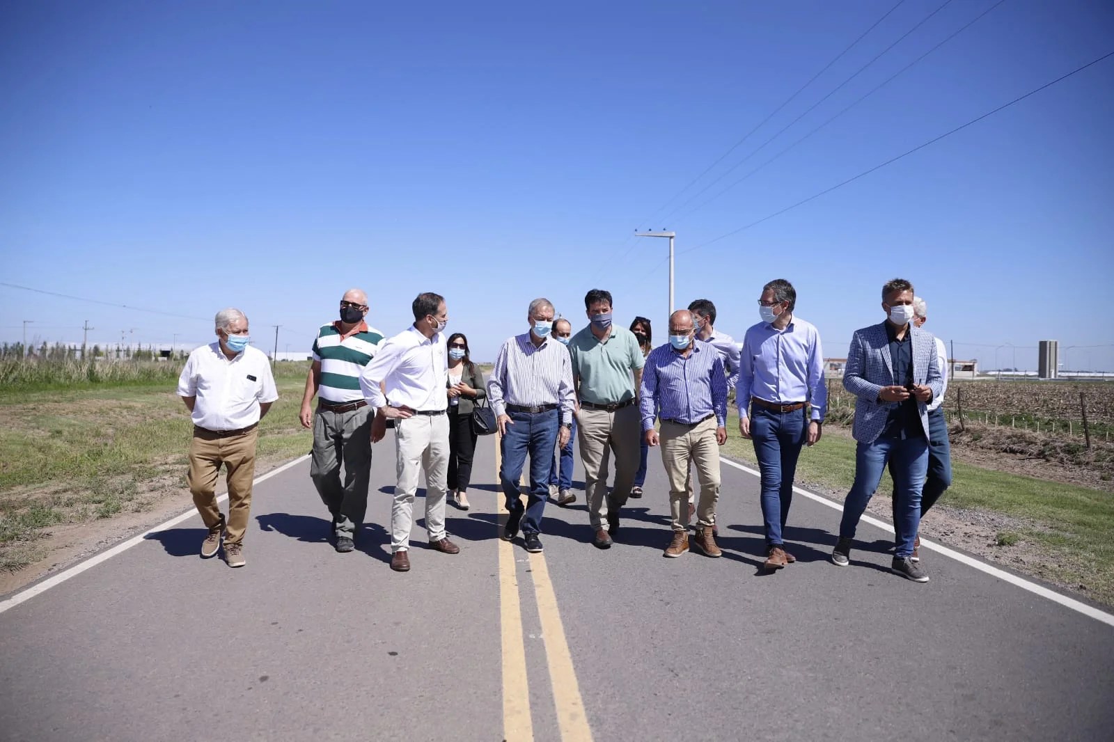 Schiaretti supervisó obras en Laborde y Monte Maíz
