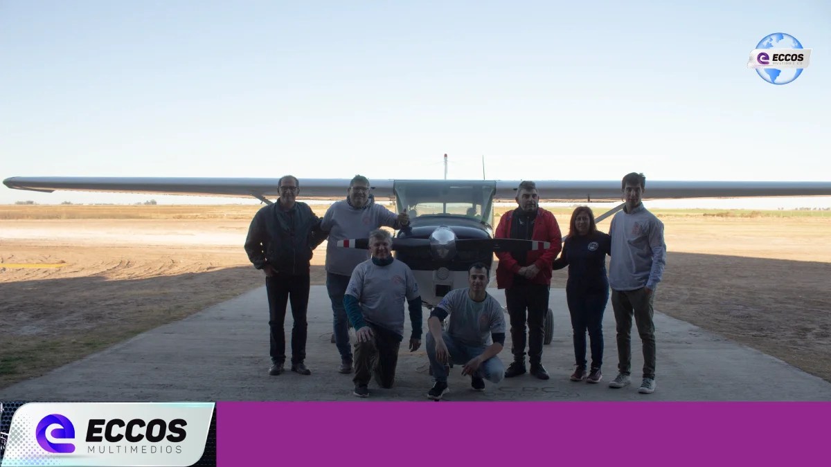 Nuevos egresados en la escuela de vuelo del Club de Planeadores