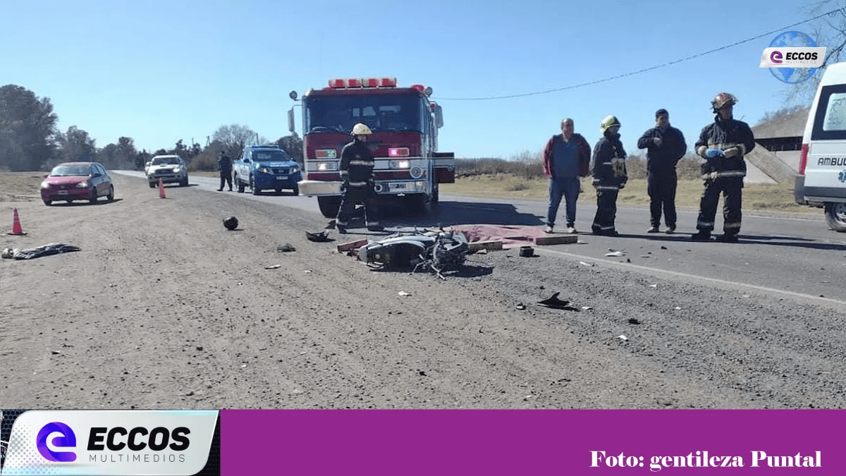 Motociclista muere tras colisionar con un camión en Sampacho