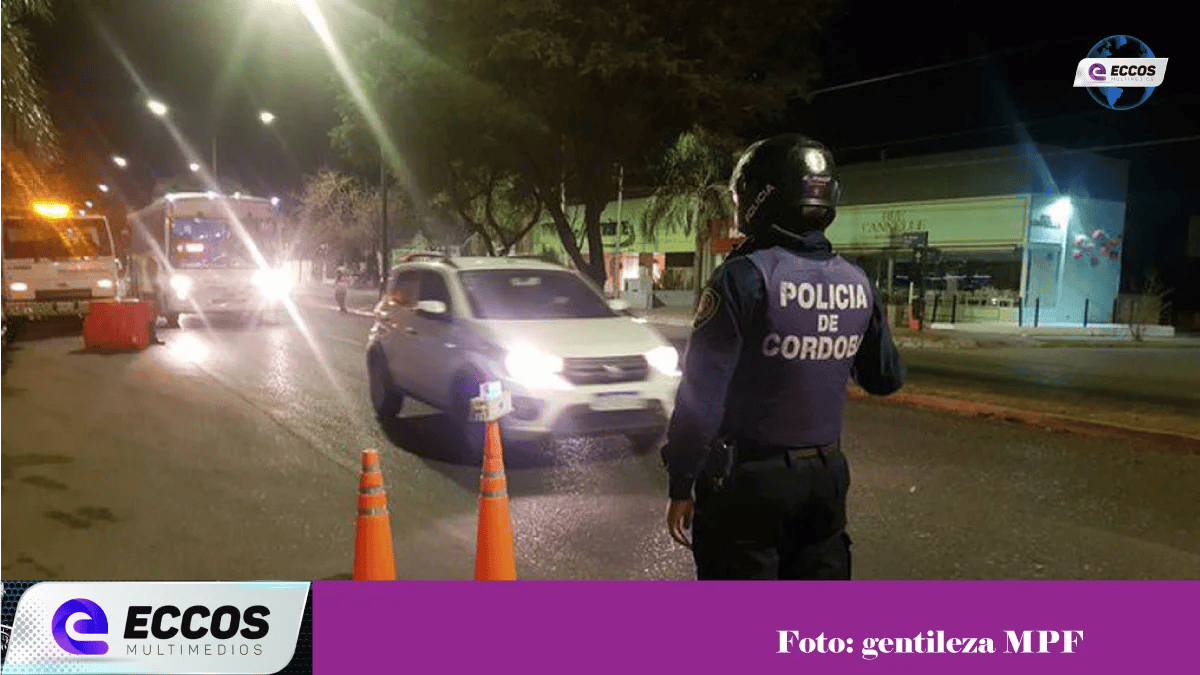 Un asalto de película en Elena.