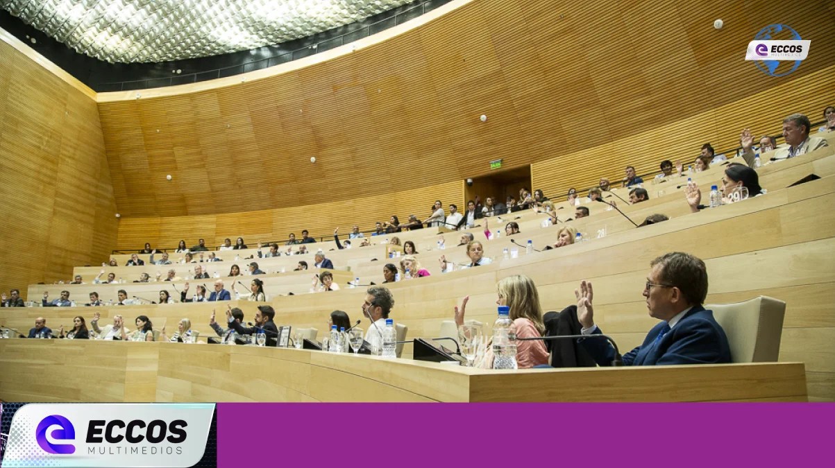 La Legislatura resolvió la suspensión y apartamiento del legislador González
