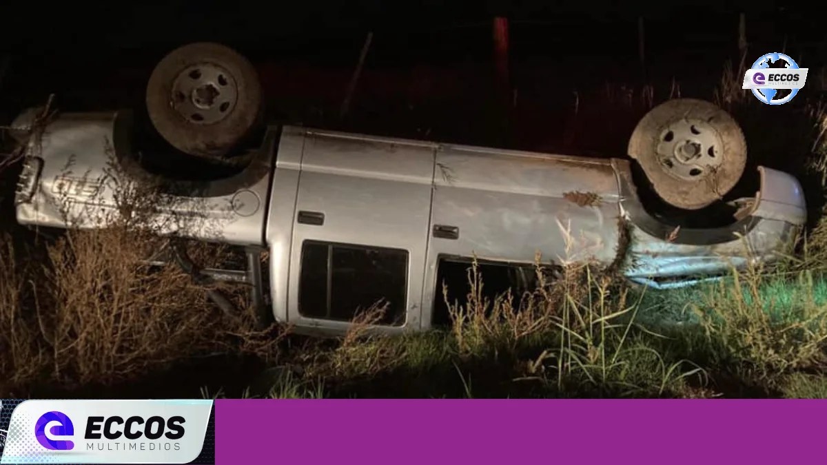 Accidente vehicular en zona rural de Leones deja a conductor ileso
