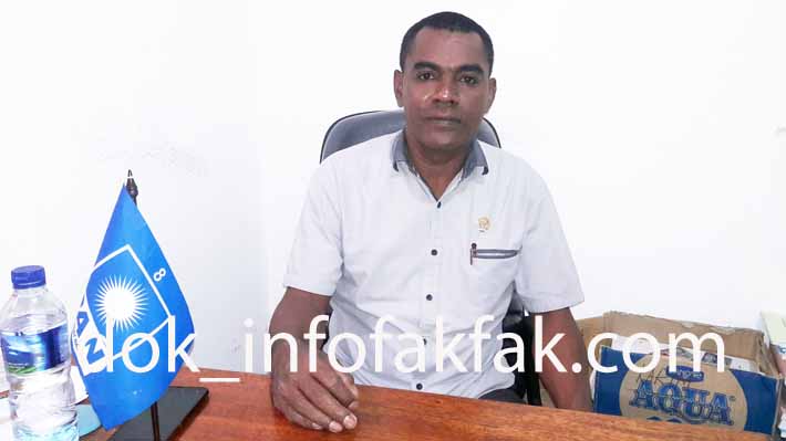 Abdul Karim Woretma, anggota Komisi I DPRD Kabupaten Fakfak