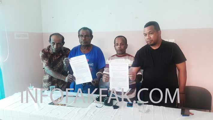 Konferensi pers Dewan Adat Mbaham Matta