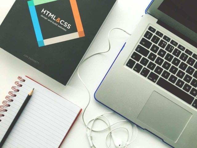 website-laptop-css