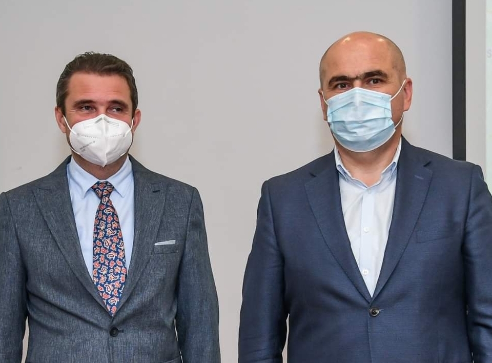 Bolojan in vizita de lucru la Arad pentru a grabi demararea constructiei: drumul expres Oradea-Arad