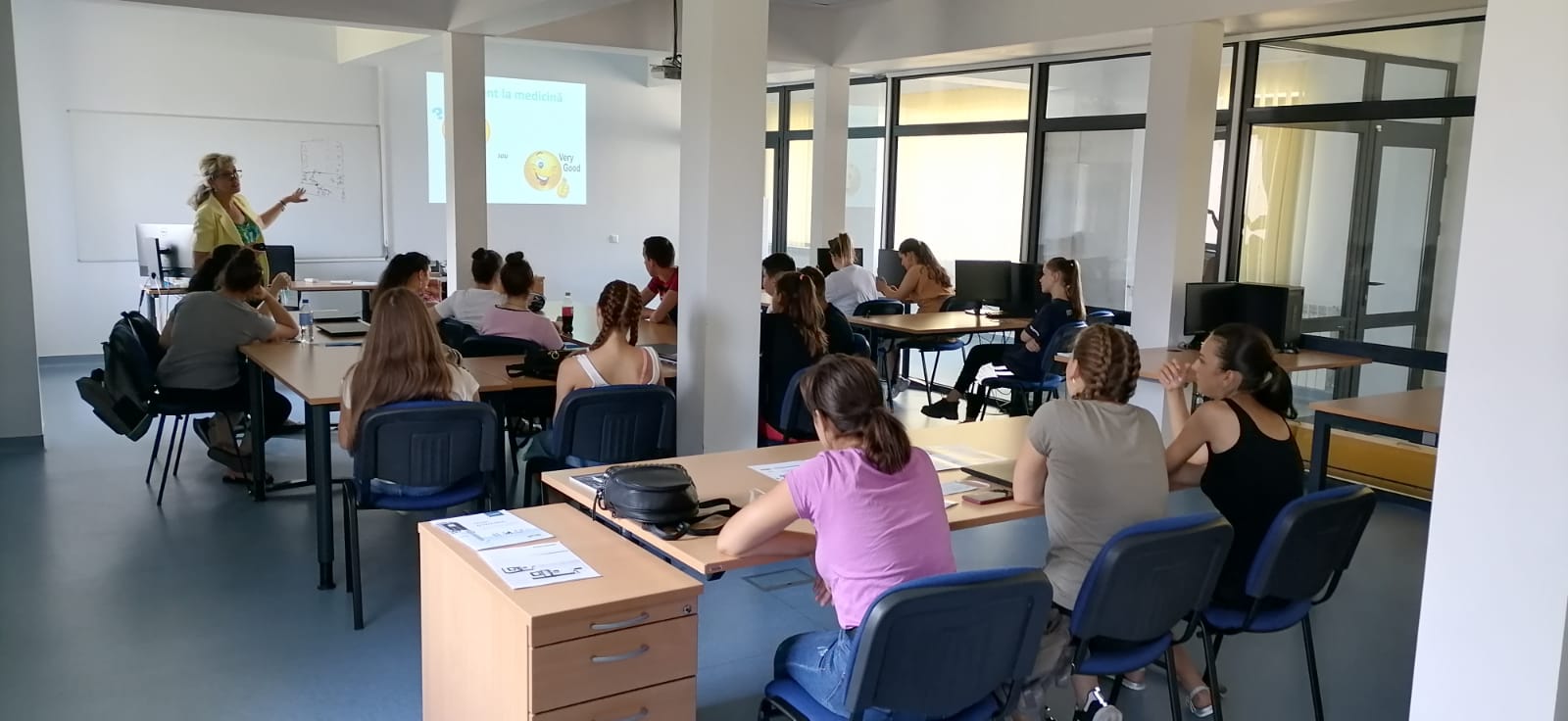 Universitatea din Oradea: EduSmart, școala de vară dedicată inginerilor zilei de mâine, și-a închis porțile