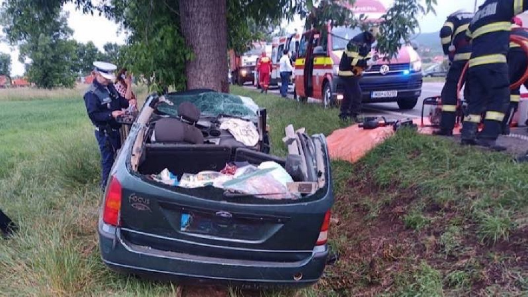 Accident grav cu 7 victime intre Auseu si Grosi, pe DN 1E 60. O femeie  a decedat in drum spre spital