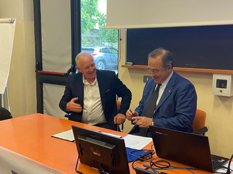 Universitatea Oradea | Protocol de colaborare cu Universitatea din Parma