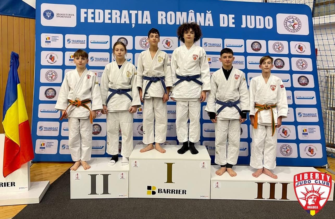 Tinerii judoka oradeni de la Clubul Liberty Oradea au obtinut rezultate bune la Campionatul Național de Judo  U14-U16 de la Bacau