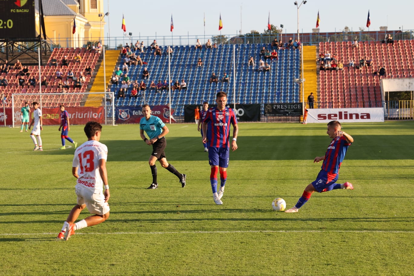 FC Bihor triumfă acasă și urcă din nou pe primul loc după ce învinge pe FC Bacău cu 2-0!