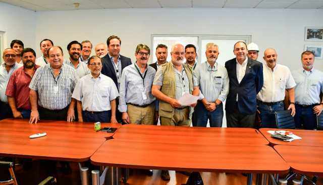 acta4 Firman acta de inicio de obras civiles y electromecánicas para maquinización de Aña Cuá