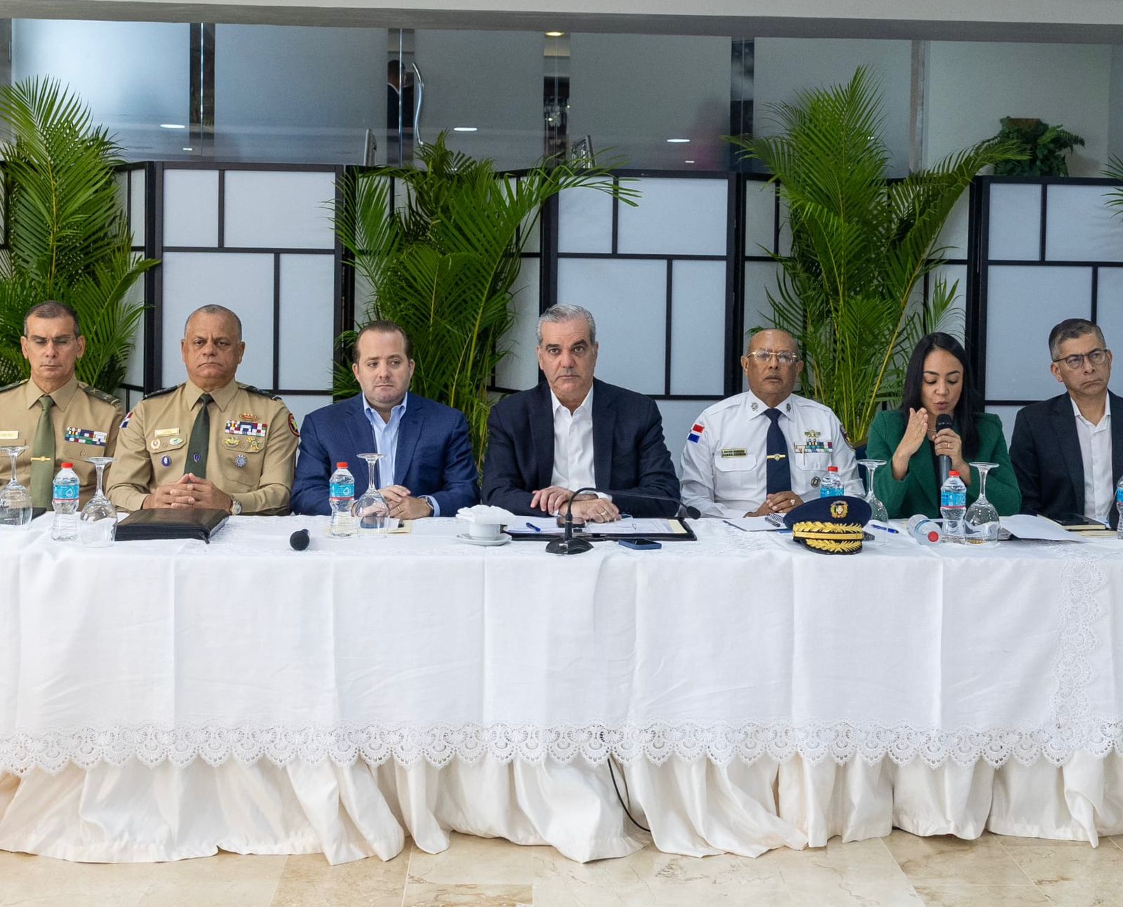 Presidente Abinader encabeza reunión de seguimiento para reforzar el Plan de Seguridad Ciudadana