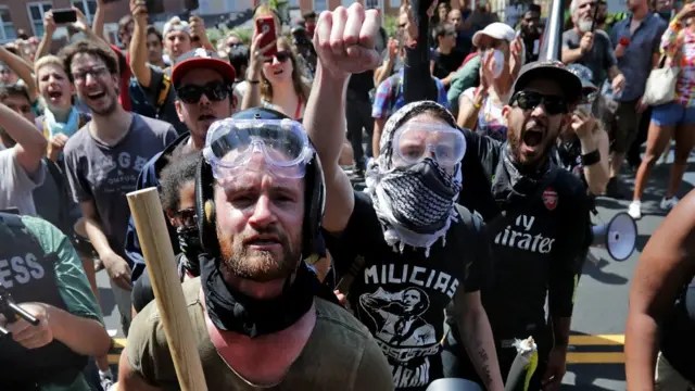 Trump confirma la designación de Antifa como una organización terrorista
