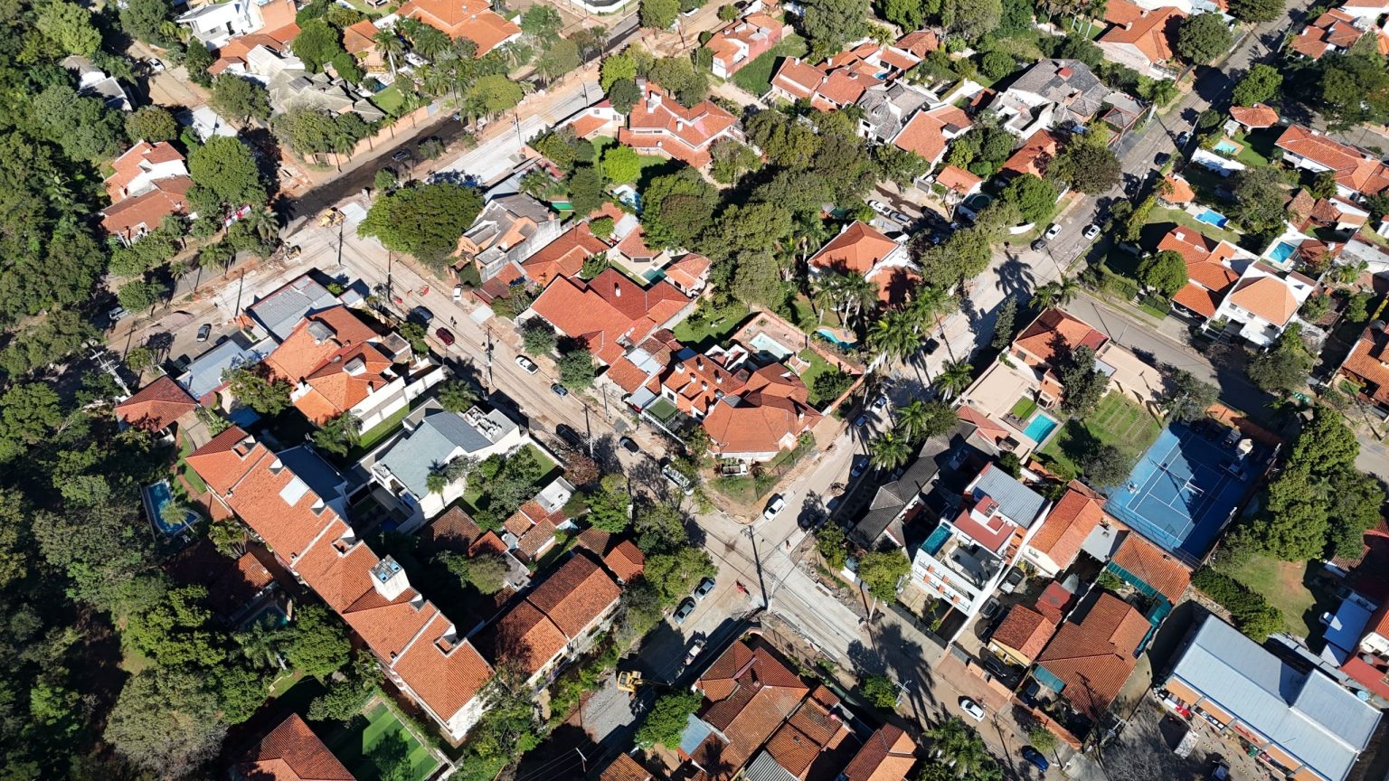Continúan las obras viales y de desagüe en distintos puntos de Asunción