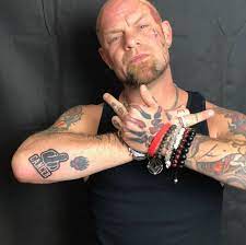 Ivan Moody Bio, Wiki, Age, Height, Daughter, Wife, Songs, Tattoos And Net Worth 224_x_225_jpg