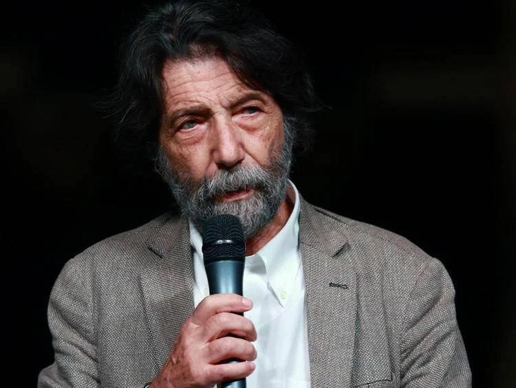 Massimo Cacciari: “Le primarie? Sono una strada rovinosa. Se Schlein perde, il Pd rischia lo sfascio”
