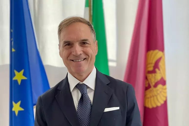 Fausto Lamparelli nuovo Questore di Napoli, gli auguri del Lions Club Benevento Host