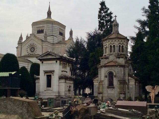 A view over some of the spectacular graves and mausoleums found in the Cimitero Monumentale - well worth a visit on last minute half term holidays