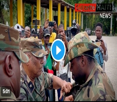 Scandale chez Mario Andresol : deux soldats des Forces armées d’Haïti révoqués avec honneur en pleine cérémonie. Mais quelle en est la raison ?