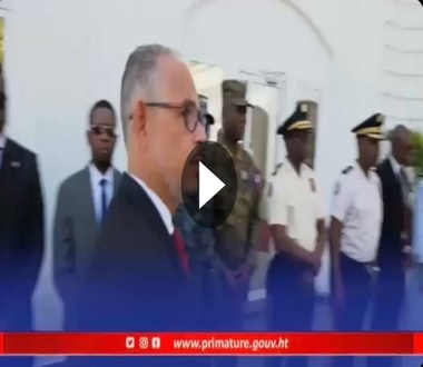 Rencontre décisive à Port-au-Prince : la vidéo du premier ministre qui reçoit une délégation de haut niveau de l’OEA et de la CARICOM. Enjeux internationaux en jeu ?