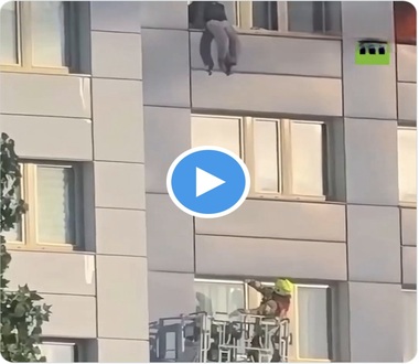 Vidéo choc ! Coincée dans un immeuble en feu : son seul espoir était de sauter du 11e étage… et ce qui se passe ensuite est INCROYABLE !