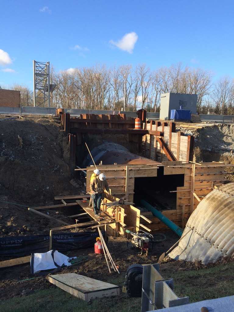 I465 Large CMP Arch Pipe Culvert Rehabilitation InfraSteel®