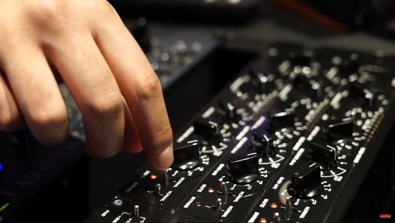 Initial Audio Quality Virtual Instruments Purchase Today - Beautiful Mobile Colorful Illustrations | Free Download