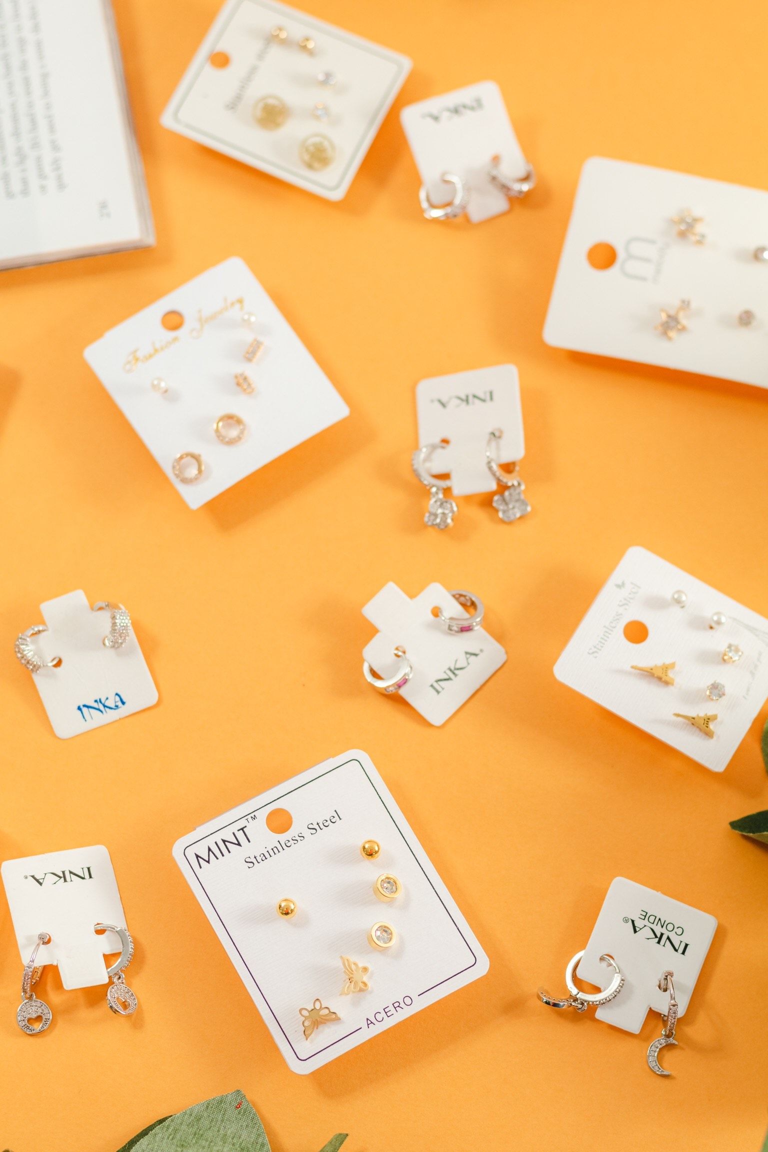 aretes variados
